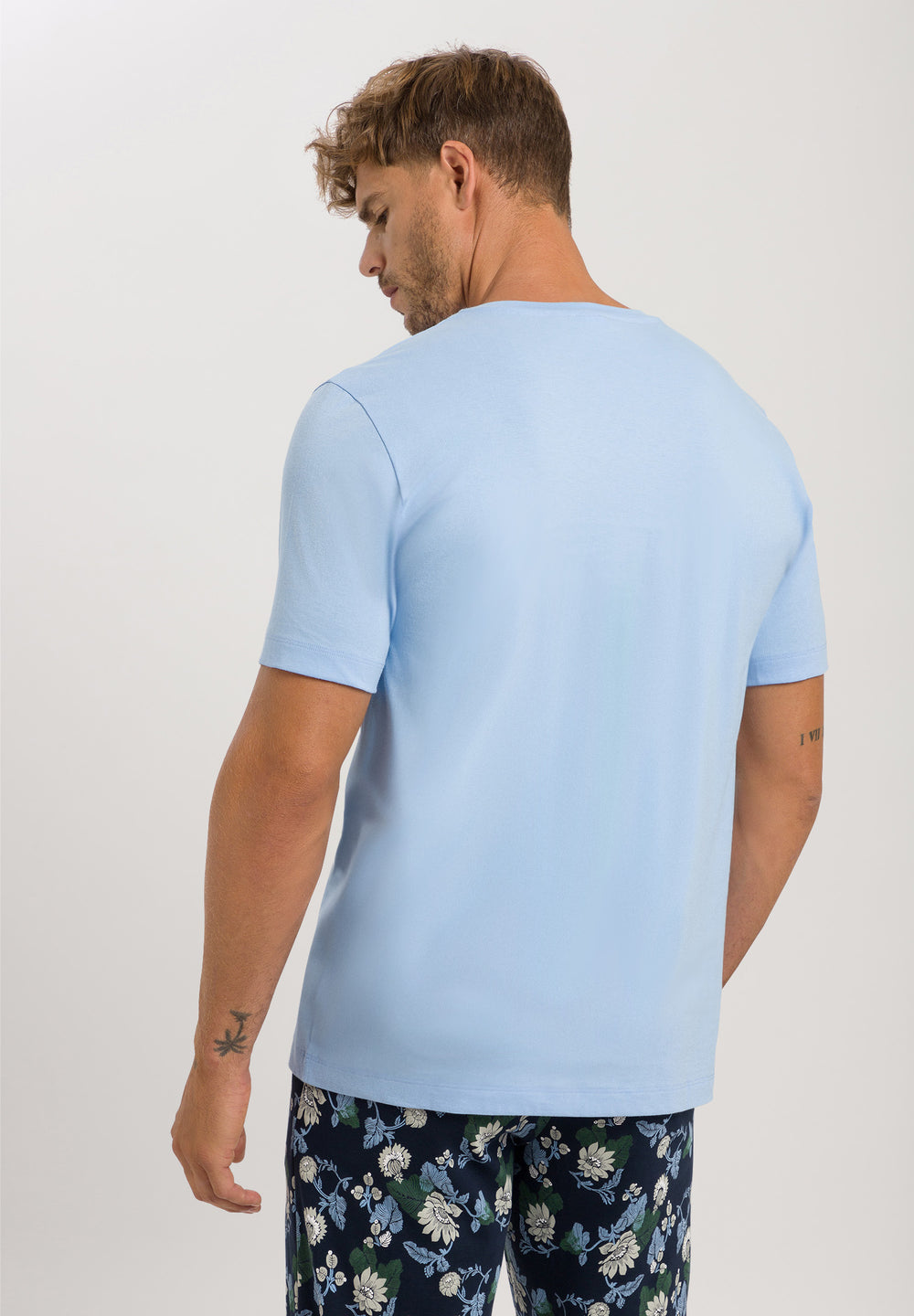 LIVING TShirt