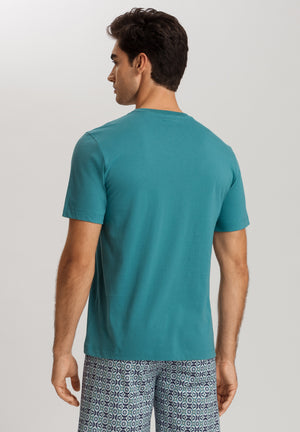 LIVING T-Shirt