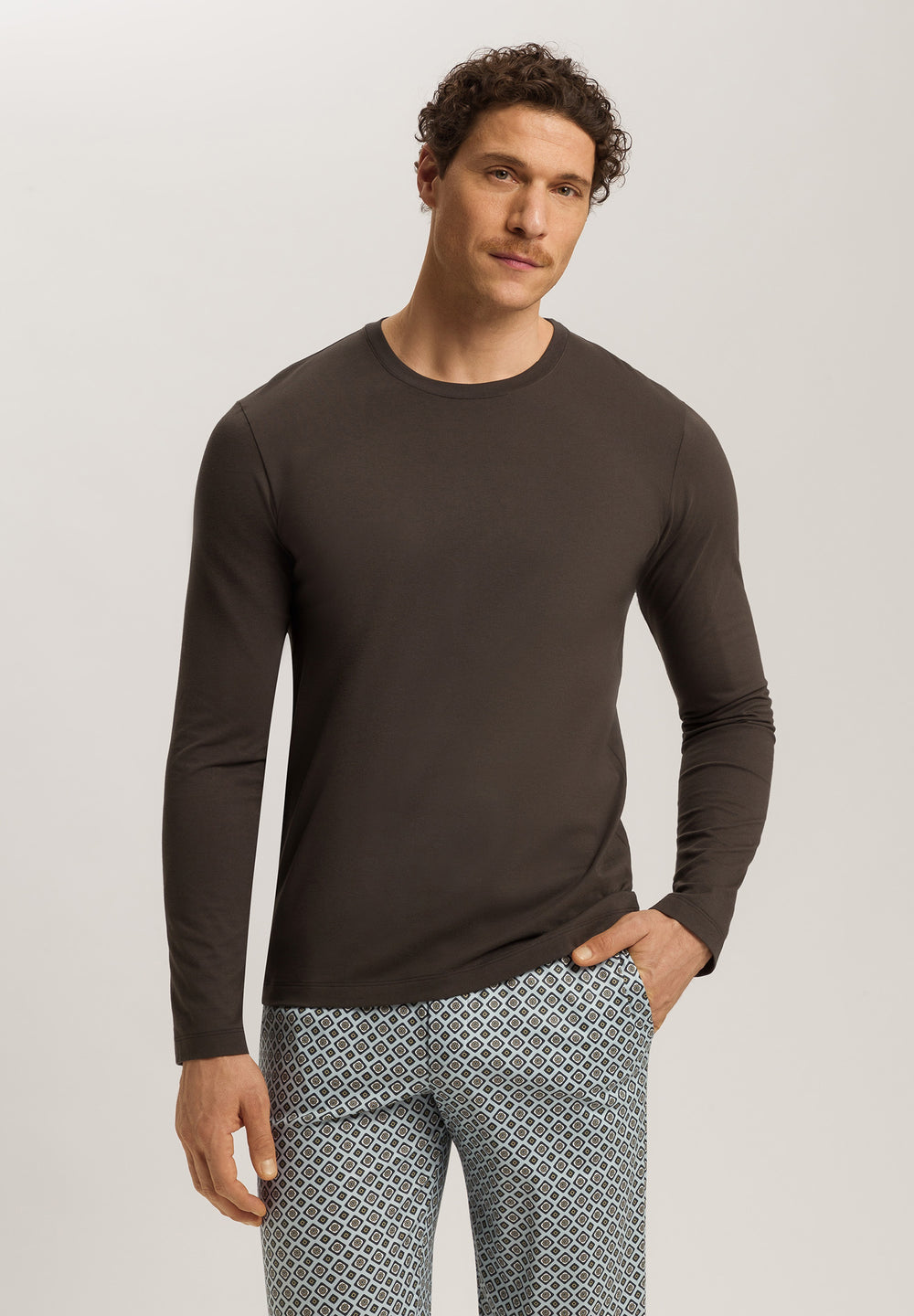 LIVING T-Shirt
