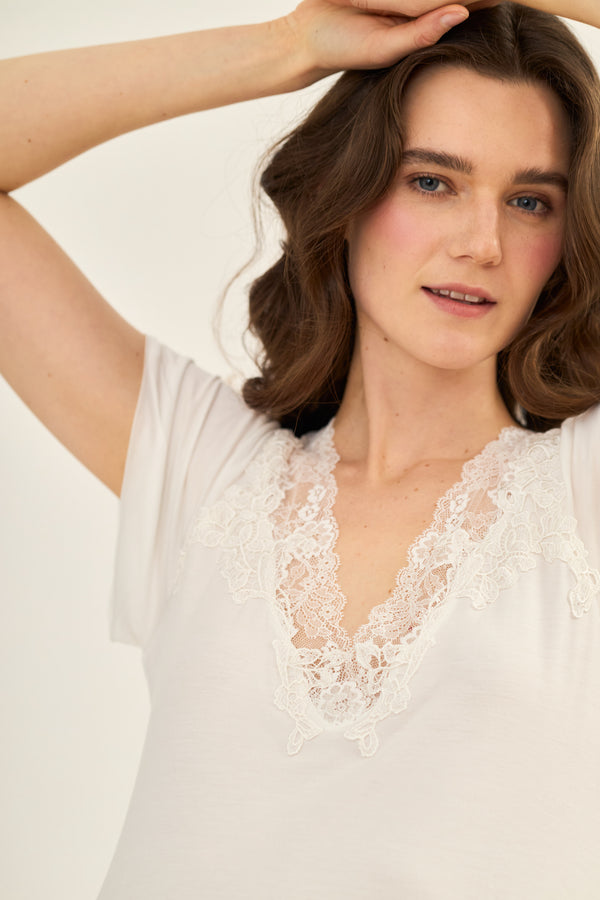 CAMILLA Kurzarm-Nachthemd