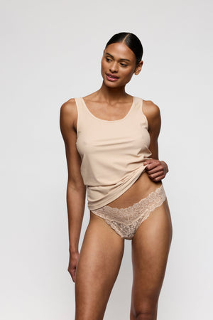 SOFT STUDIO String mit Spitze