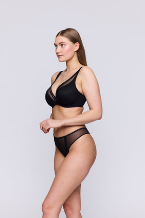 VIVGIRL String
