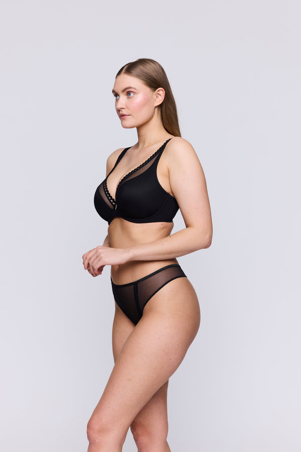 VIVGIRL String
