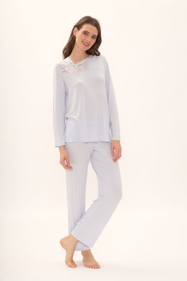 MARCH Pyjama