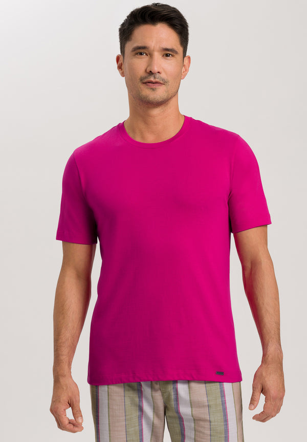 LIVING T-Shirt