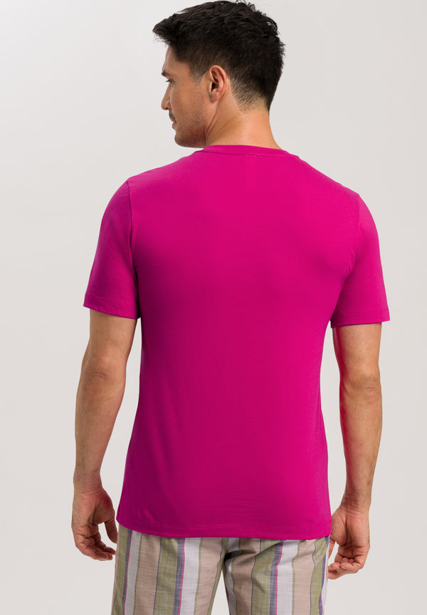 LIVING T-Shirt