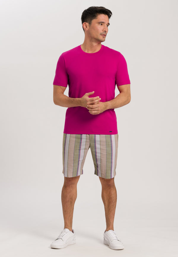 LIVING T-Shirt