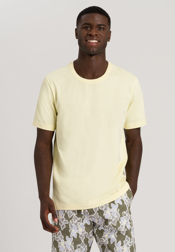 LIVING T-Shirt